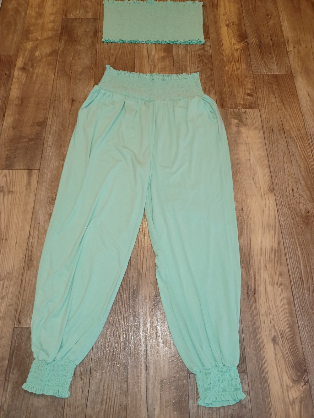 Zenana Outfitters Mint Green Bandeau Top & Smocked Lounge Set